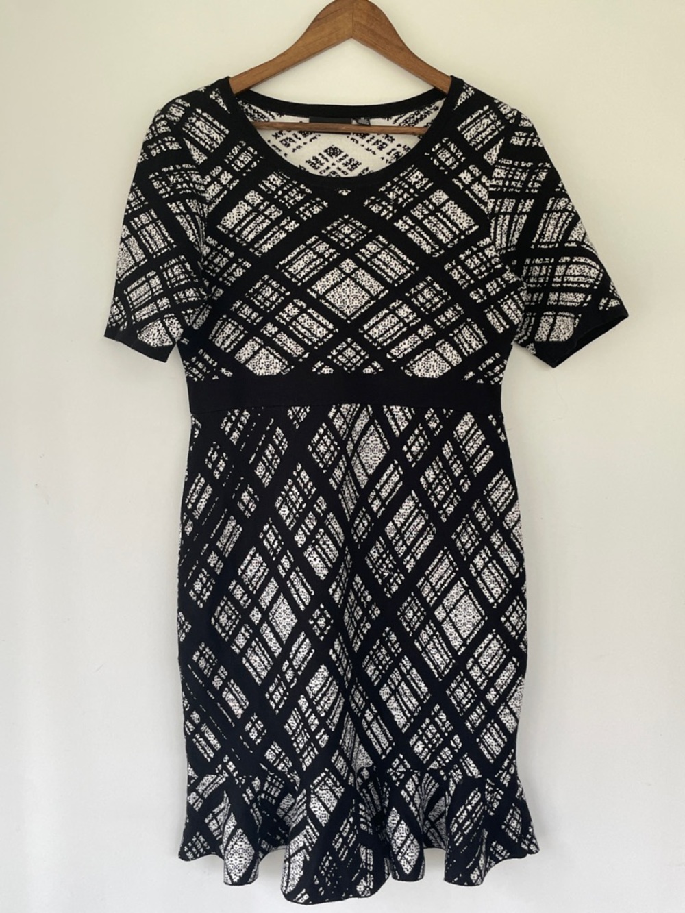 Nina Leonard Black and White Plaid Short Sleeve Fit-and-Flare Dress